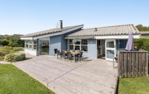 3 Bedroom Cozy Home In Ebeltoft